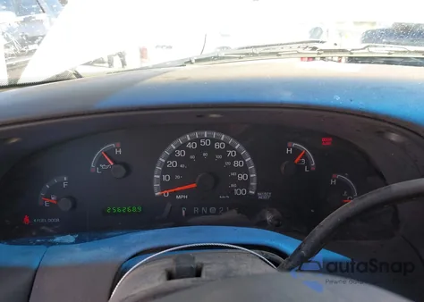 2003 Ford F-150 Lariat/Xl/Xlt from USA, damaged, VIN 1FTRX17W93NA94907